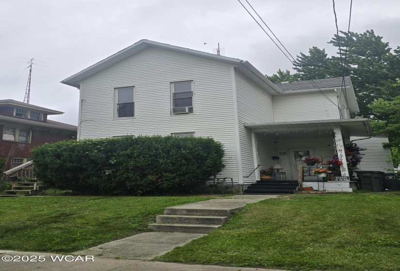 616 Elizabeth Street, Lima, Ohio, 3 Bedrooms Bedrooms, ,2 BathroomsBathrooms,Residential Income,For Sale,Elizabeth,307436