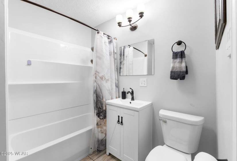 2435 Bible Road, Lima, Ohio, 4 Bedrooms Bedrooms, ,2 BathroomsBathrooms,Residential,For Sale,Bible,307053