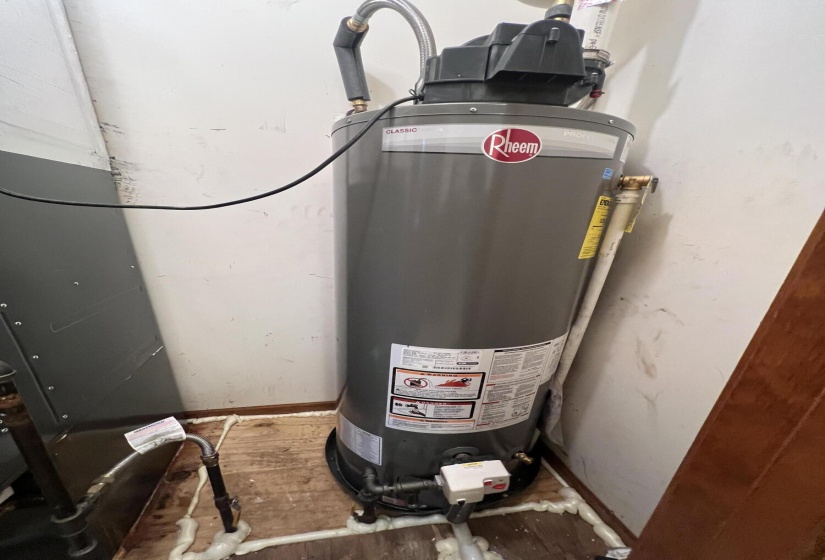 Hot Water Heater