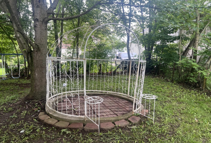 Bird Cage Style Gazebo