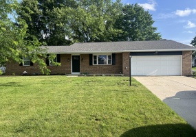605 Arrowhead Drive, Sidney, Ohio 45365, 3 Bedrooms Bedrooms, ,2 BathroomsBathrooms,Residential,For Sale,Arrowhead,1039509