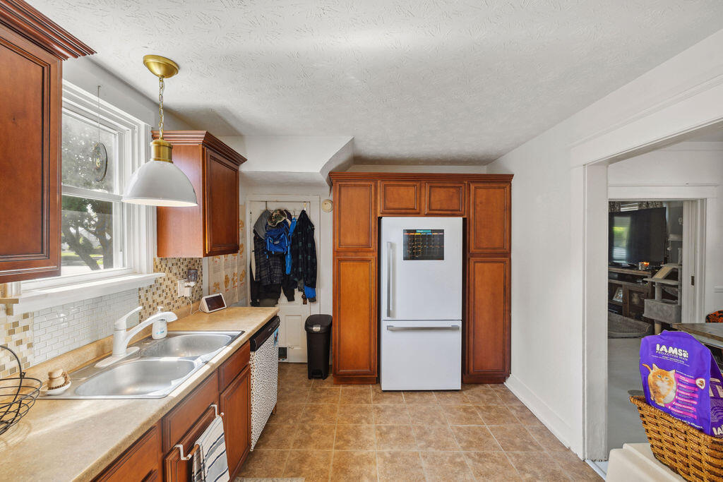 576 Church Street, Urbana, Ohio 43078