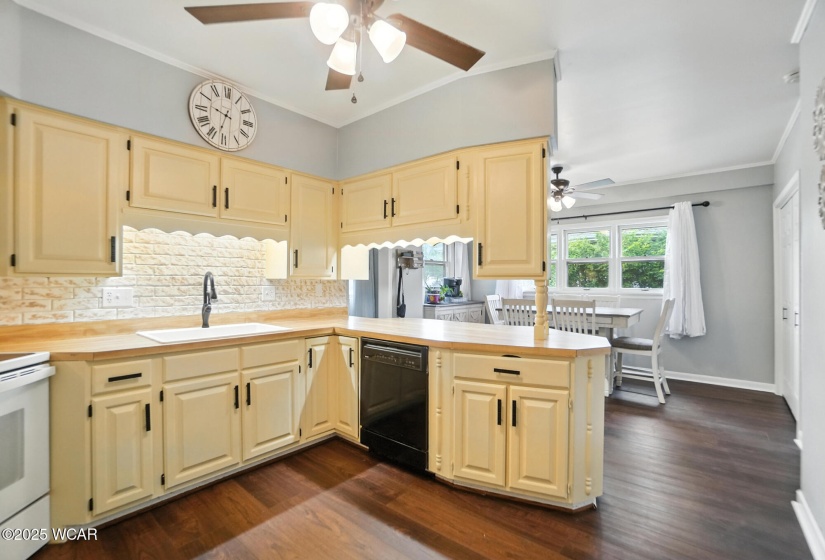 307 Jefferson Street, Van Wert, Ohio, 4 Bedrooms Bedrooms, ,2 BathroomsBathrooms,Residential,For Sale,Jefferson,307434