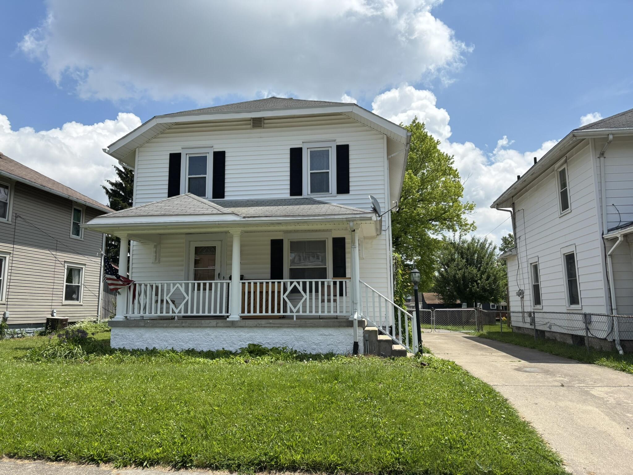 320 Clairmont Avenue, Springfield, Ohio 45503