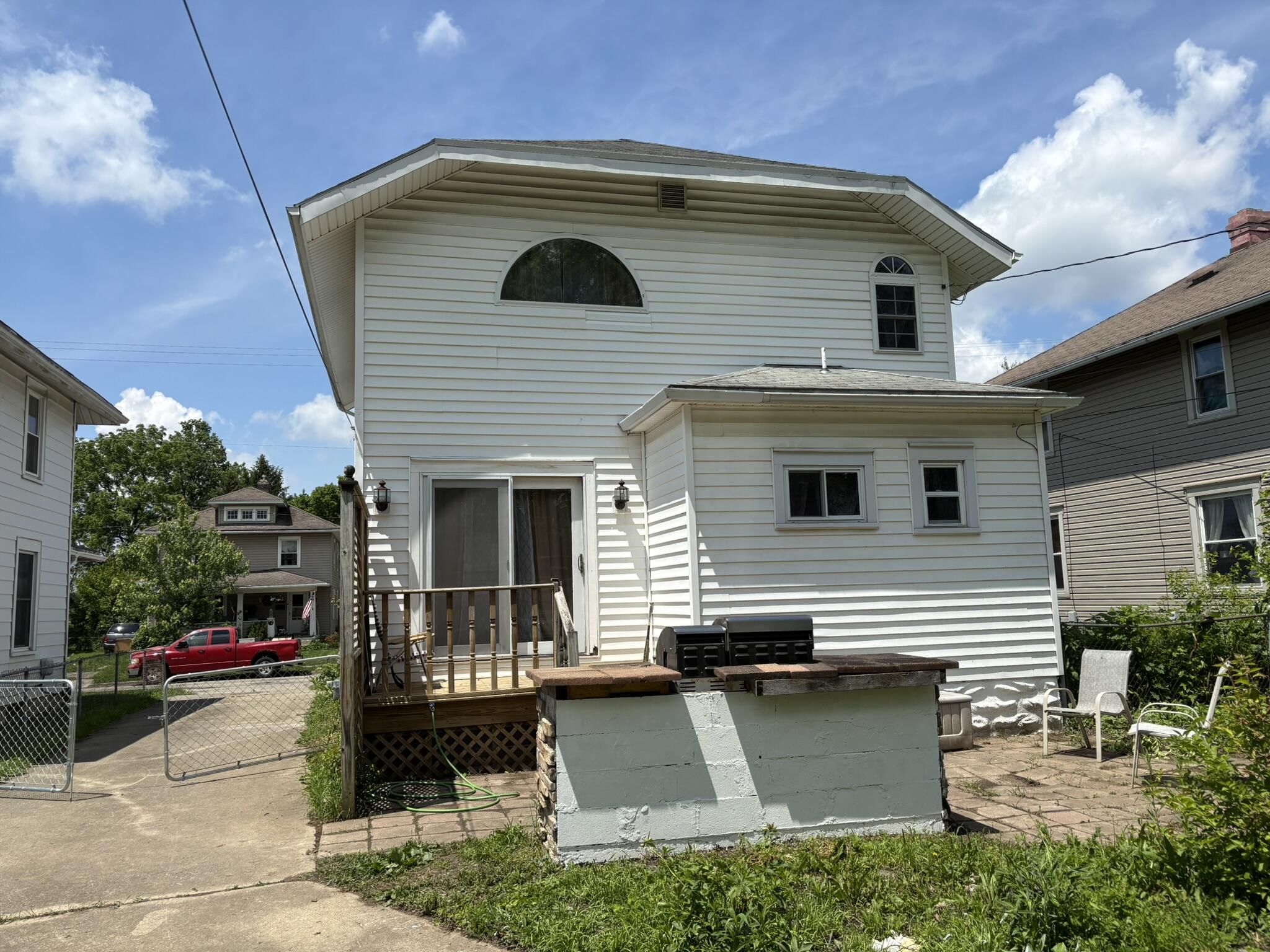 320 Clairmont Avenue, Springfield, Ohio 45503