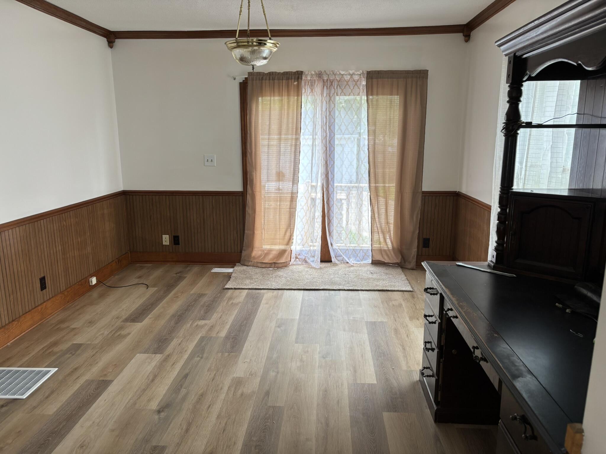 320 Clairmont Avenue, Springfield, Ohio 45503