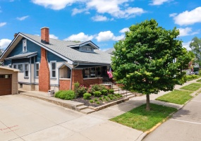 24 Short Street, Troy, Ohio 45373, 5 Bedrooms Bedrooms, ,2 BathroomsBathrooms,Residential,For Sale,Short,1038957