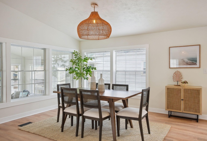 19-web-or-mls-11579-cooper-ave