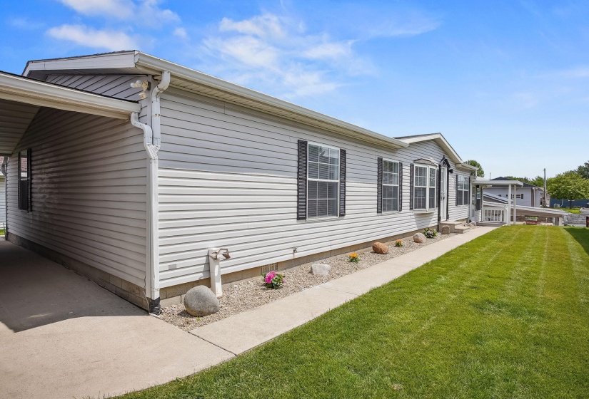 54-web-or-mls-11579-cooper-ave