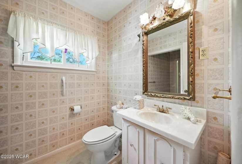 504 Dale Drive, Lima, Ohio, 3 Bedrooms Bedrooms, ,1 BathroomBathrooms,Residential,For Sale,Dale,307442
