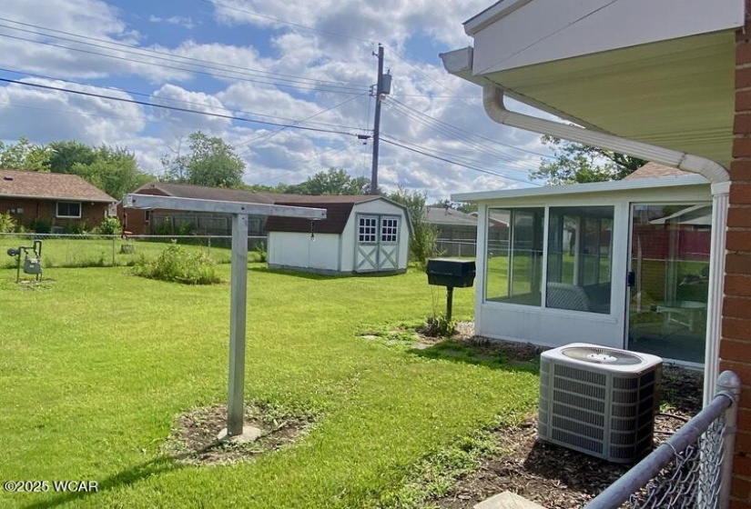613 Meadowbrook Drive, Lima, Ohio, 3 Bedrooms Bedrooms, ,1 BathroomBathrooms,Residential,For Sale,Meadowbrook,307444