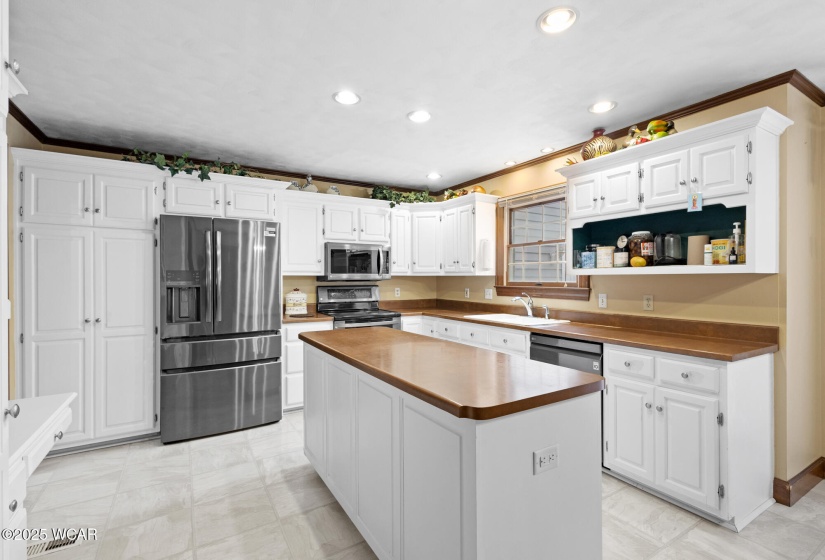 4875 Wenatchi Trail, Lima, Ohio, 5 Bedrooms Bedrooms, ,4 BathroomsBathrooms,Residential,For Sale,Wenatchi,307447