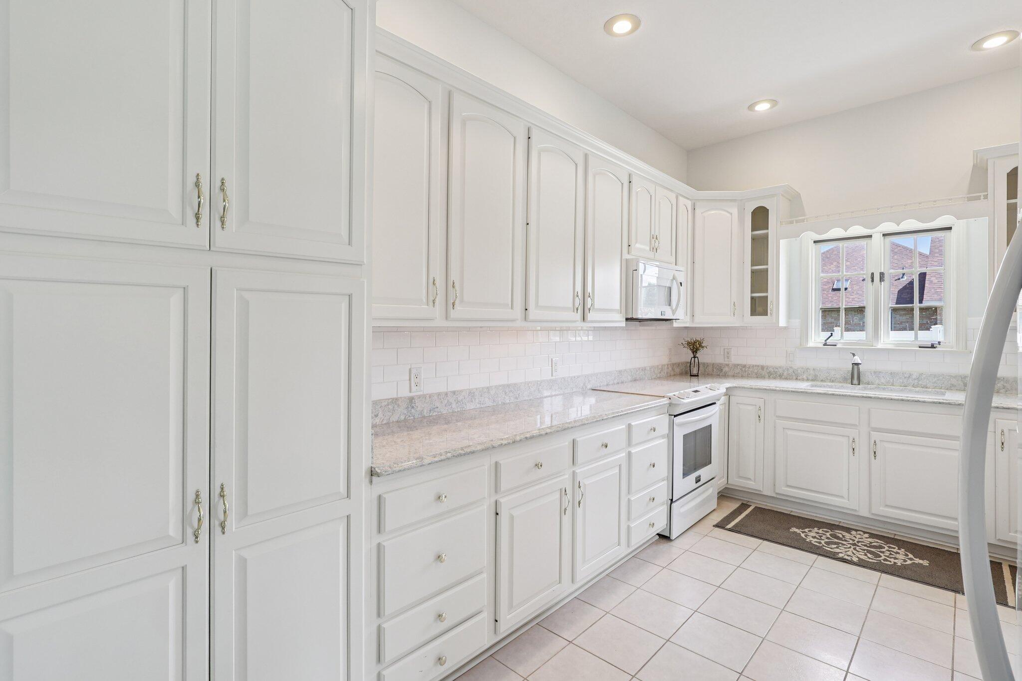443 Circle Drive, Greenville, Ohio 45331