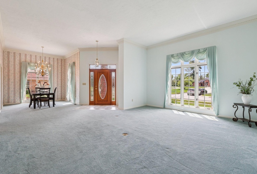 11-web-or-mls-Circle Dr-2006-011