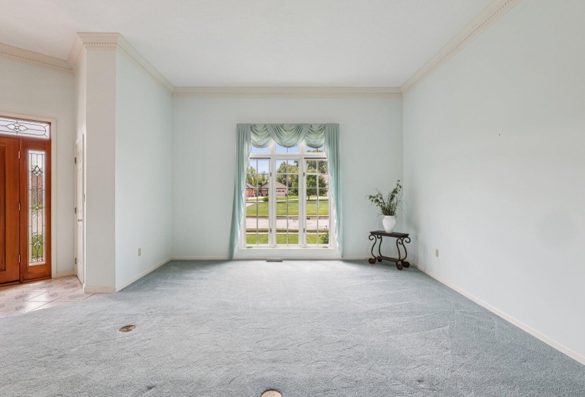 13-web-or-mls-Circle Dr-2006-013
