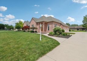 443 Circle Drive, Greenville, Ohio 45331, 3 Bedrooms Bedrooms, ,2 BathroomsBathrooms,Residential,For Sale,Circle,1039527