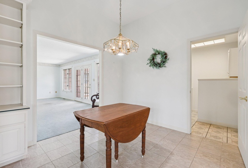 23-web-or-mls-Circle Dr-2006-023