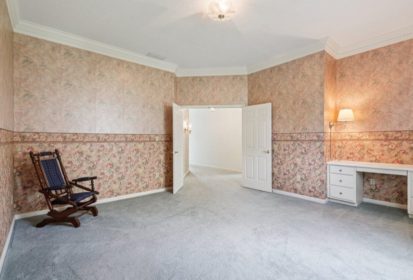 37-web-or-mls-Circle Dr-2006-037