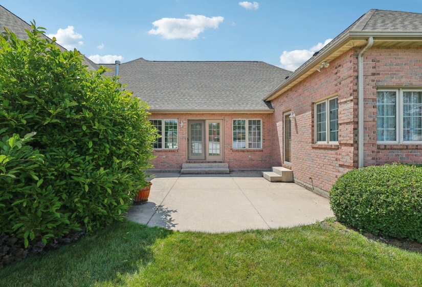 45-web-or-mls-Circle Dr-2006-045
