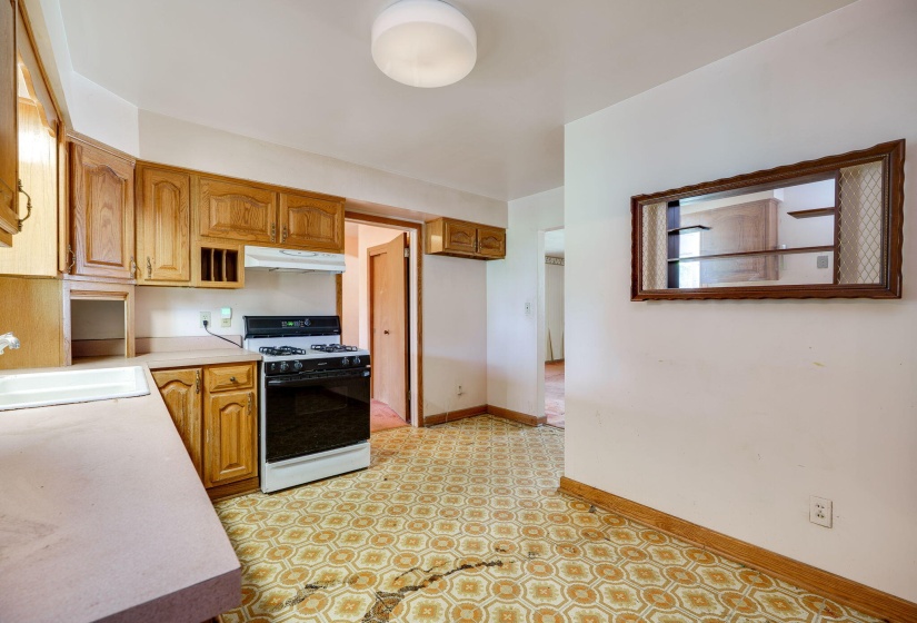 15-web-or-mls-524-rosewood-ave