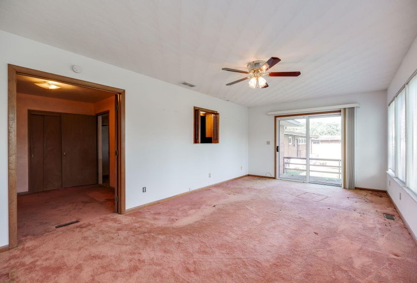 22-web-or-mls-524-rosewood-ave