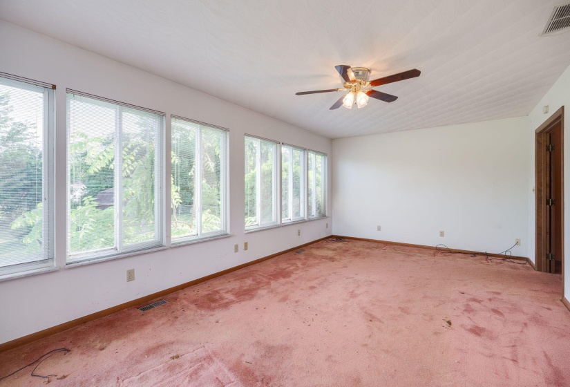 23-web-or-mls-524-rosewood-ave