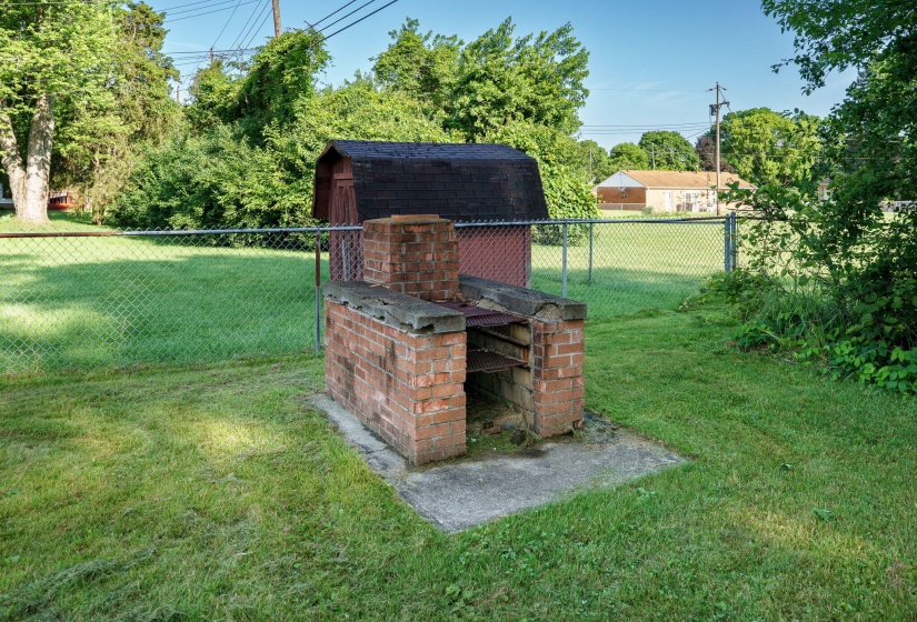 38-web-or-mls-524-rosewood-ave