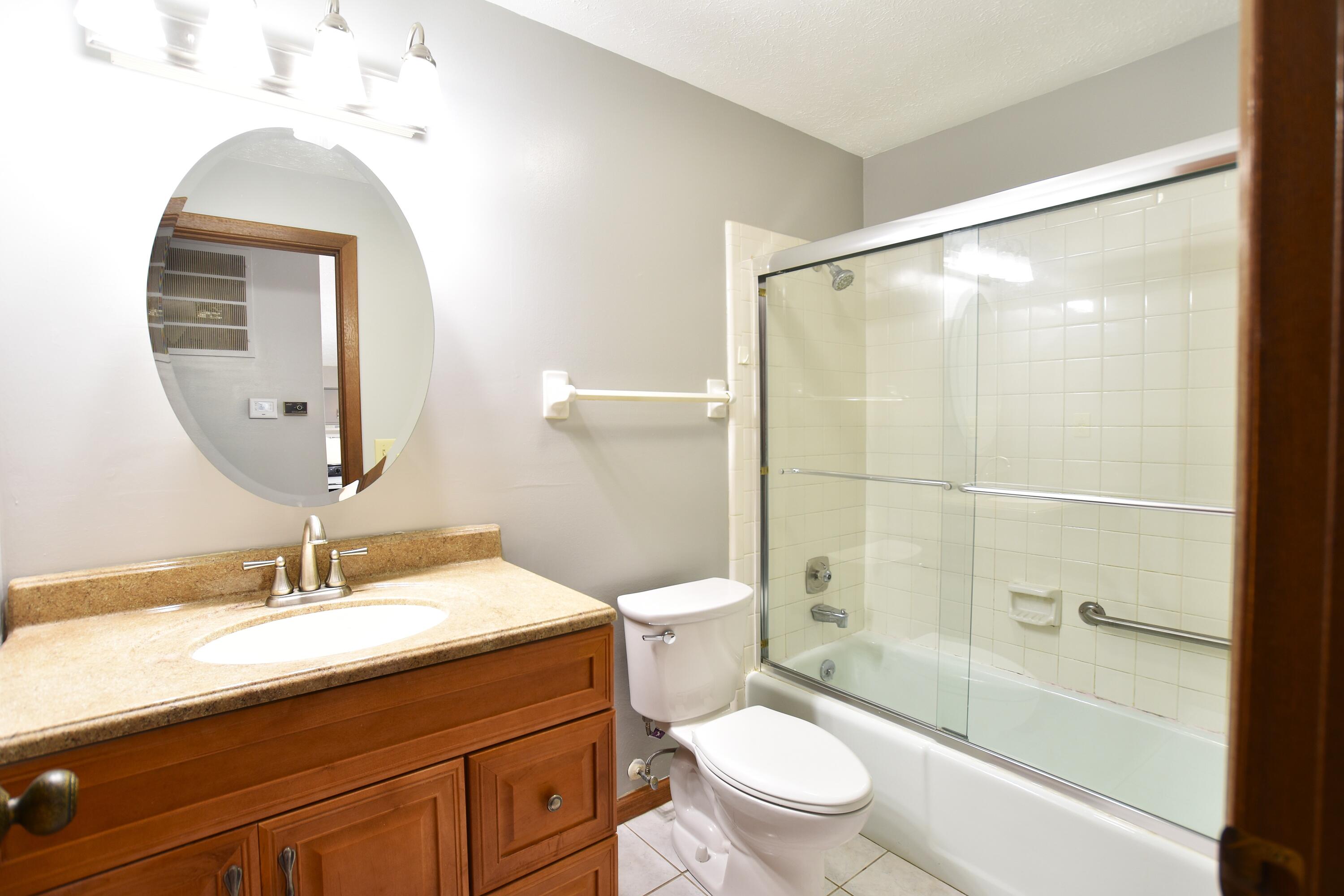8713 Washington Colony Drive, Dayton, Ohio 45458