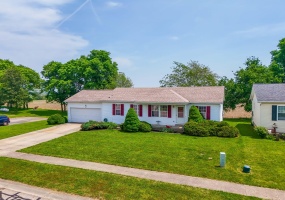 117 Abbey Lane, North Lewisburg, Ohio 43060, 3 Bedrooms Bedrooms, ,2 BathroomsBathrooms,Residential,For Sale,Abbey,1039549