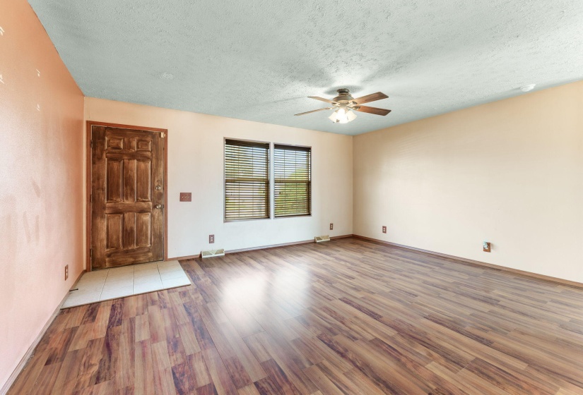 117 abbey (Interior)-3