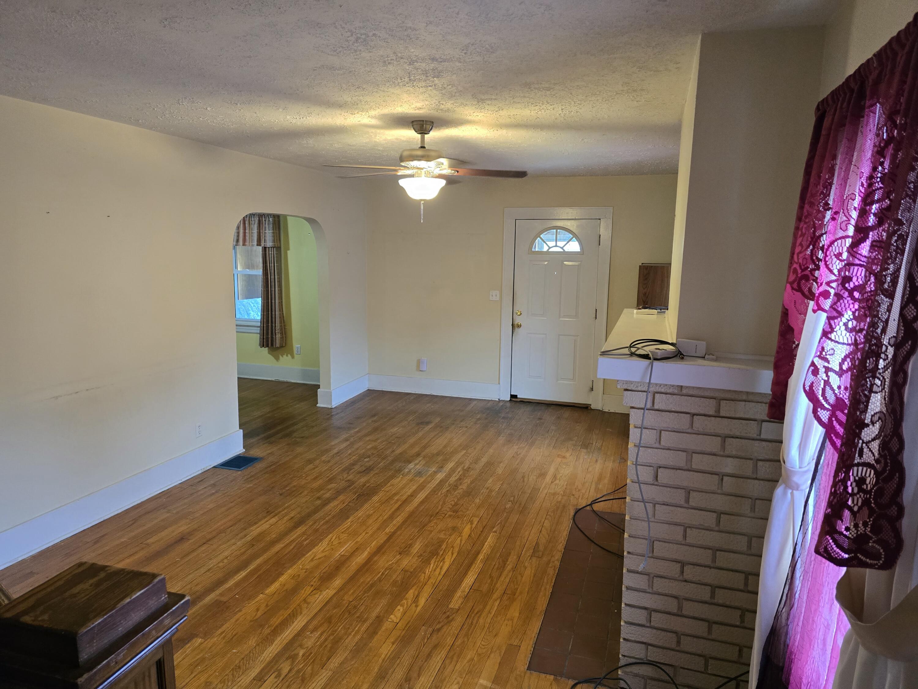 833 Southern Avenue, Springfield, Ohio 45505