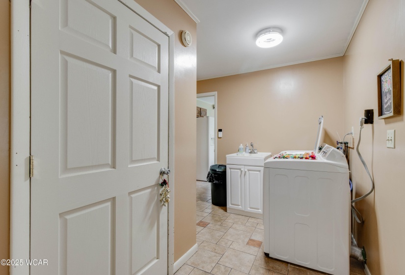 5295 East Road, Lima, Ohio, 3 Bedrooms Bedrooms, ,2 BathroomsBathrooms,Residential,For Sale,East,306774