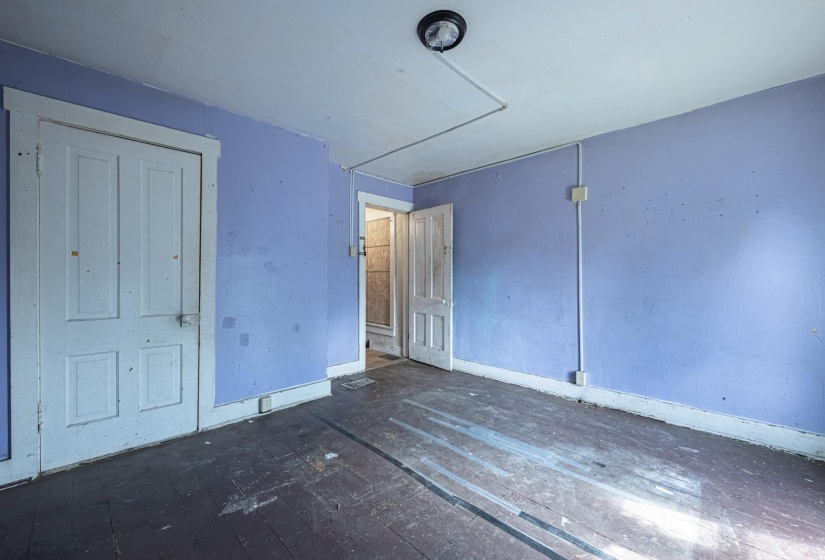 1322 Linden-15