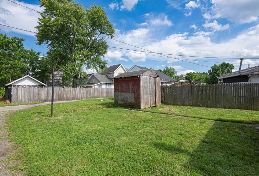 1322 Linden-19