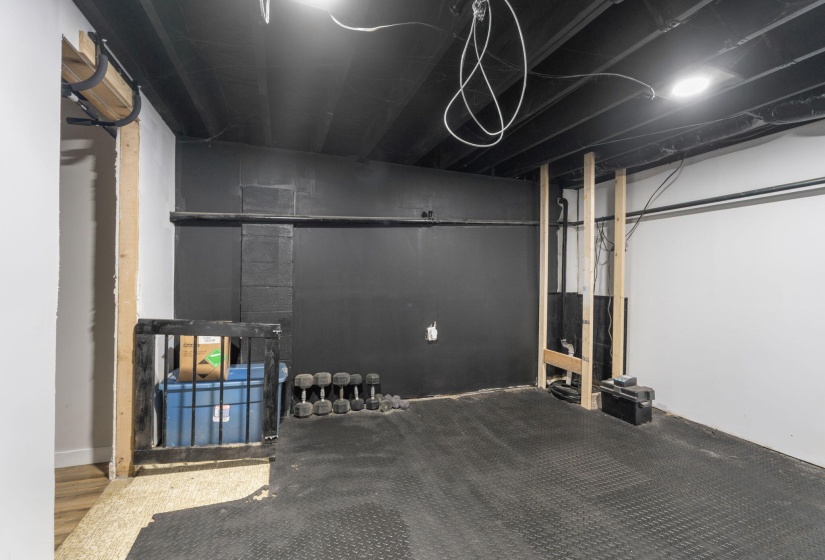 4800 CR 55 (Interior)-61