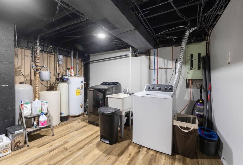4800 CR 55 (Interior)-62