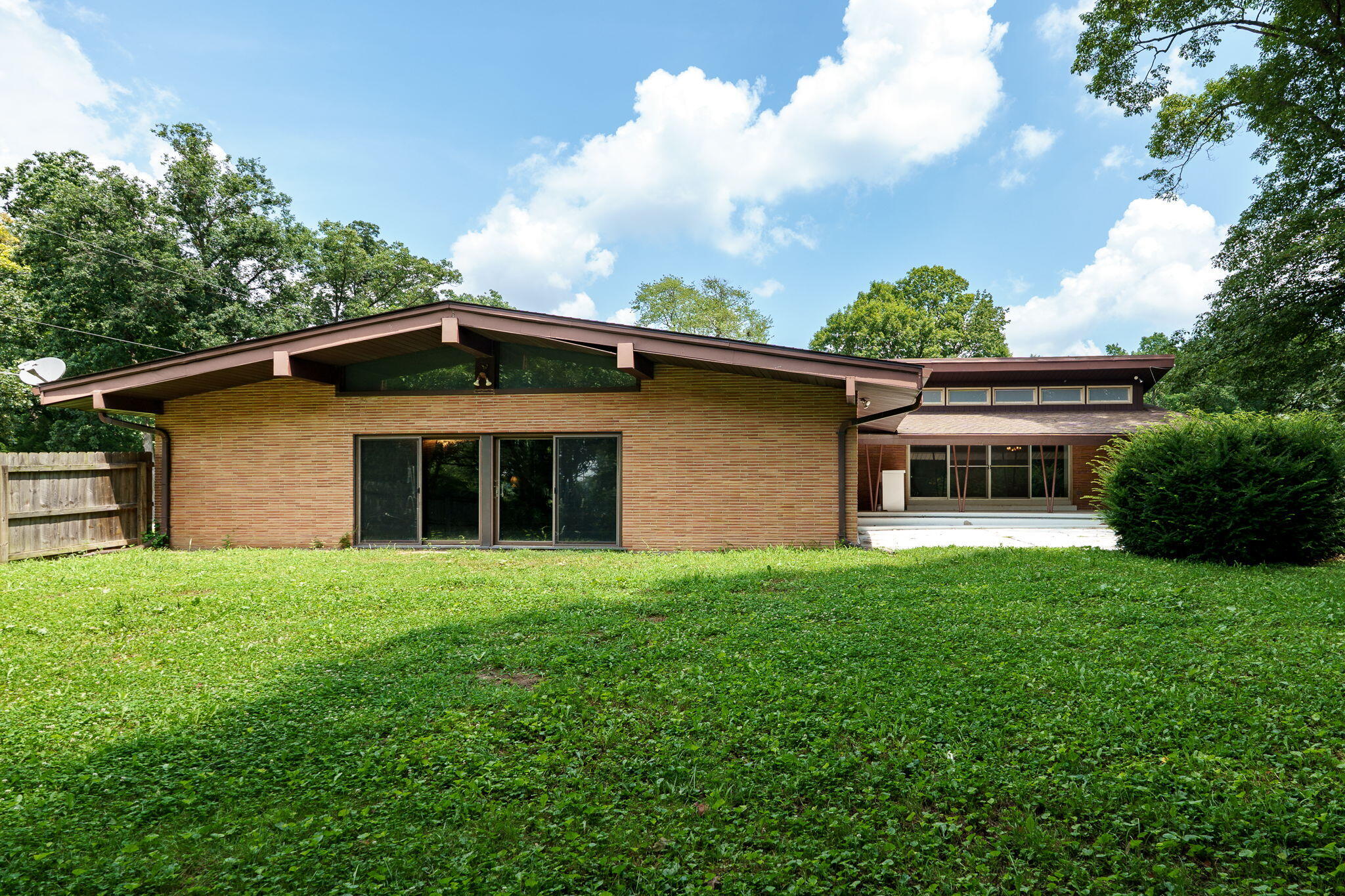 761 Dorchester Drive, Springfield, Ohio 45506