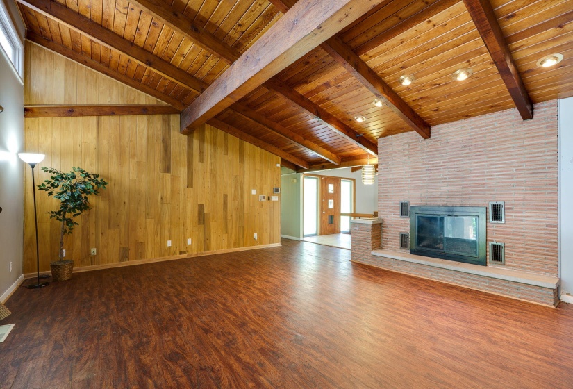26-web-or-mls-761-dorchester-dr