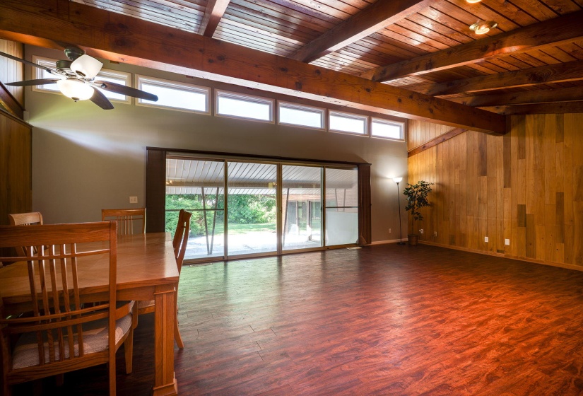 30-web-or-mls-761-dorchester-dr