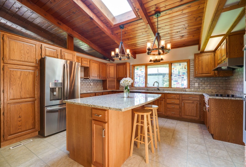 13-web-or-mls-761-dorchester-dr