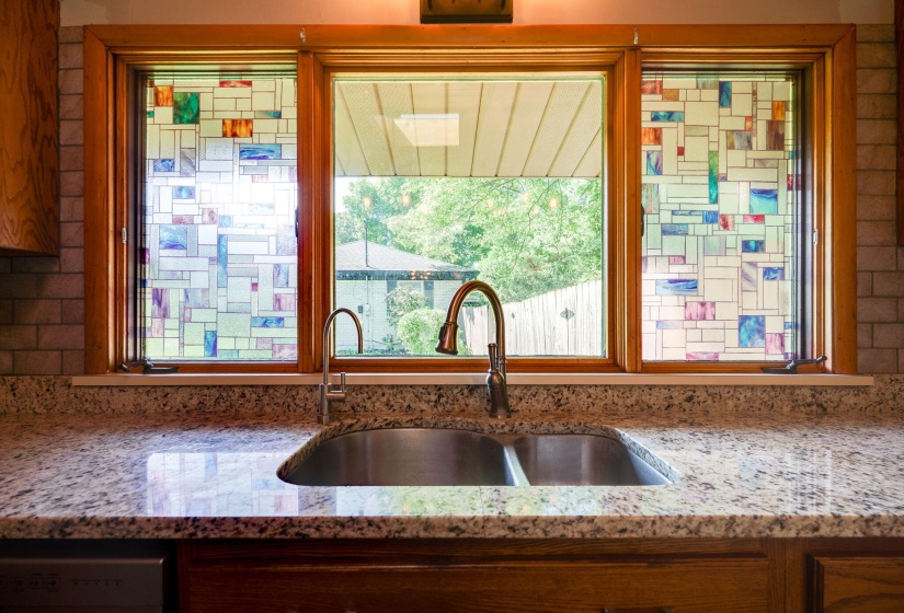 15-web-or-mls-761-dorchester-dr
