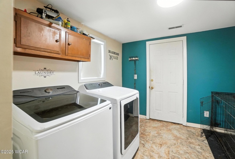 200 Main Street, Harrod, Ohio, 3 Bedrooms Bedrooms, ,1 BathroomBathrooms,Residential,For Sale,Main,307455