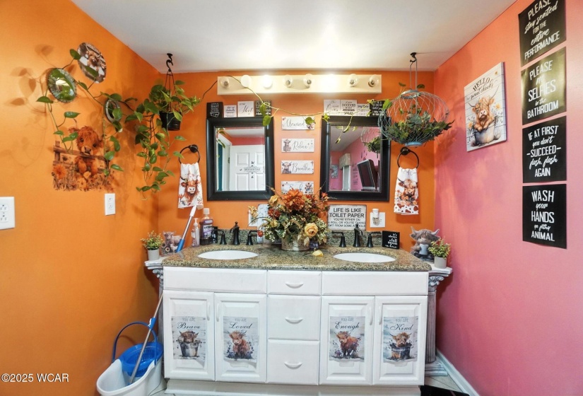 200 Main Street, Harrod, Ohio, 3 Bedrooms Bedrooms, ,1 BathroomBathrooms,Residential,For Sale,Main,307455
