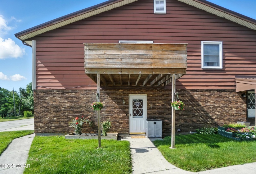 591 Monticello Avenue, Lima, Ohio, 2 Bedrooms Bedrooms, ,1 BathroomBathrooms,Residential,For Sale,Monticello,307456