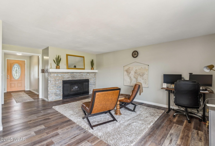 209 Barnsbury Drive, Lima, Ohio, 3 Bedrooms Bedrooms, ,3 BathroomsBathrooms,Residential,For Sale,Barnsbury,307462