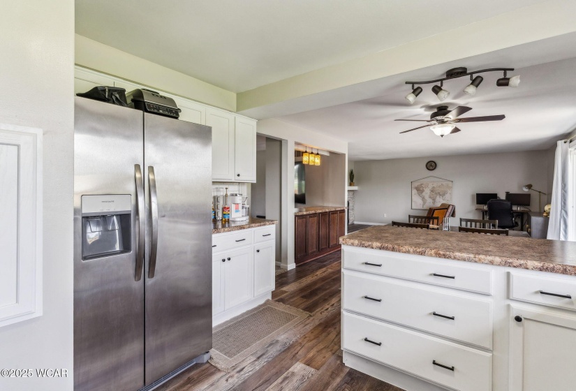 209 Barnsbury Drive, Lima, Ohio, 3 Bedrooms Bedrooms, ,3 BathroomsBathrooms,Residential,For Sale,Barnsbury,307462