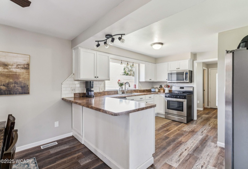 209 Barnsbury Drive, Lima, Ohio, 3 Bedrooms Bedrooms, ,3 BathroomsBathrooms,Residential,For Sale,Barnsbury,307462