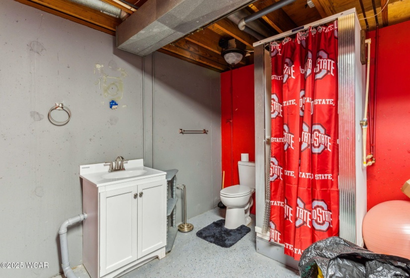 209 Barnsbury Drive, Lima, Ohio, 3 Bedrooms Bedrooms, ,3 BathroomsBathrooms,Residential,For Sale,Barnsbury,307462