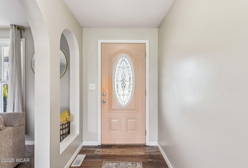 209 Barnsbury Drive, Lima, Ohio, 3 Bedrooms Bedrooms, ,3 BathroomsBathrooms,Residential,For Sale,Barnsbury,307462