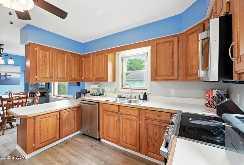 407 8th Street Street, Delphos, Ohio, 3 Bedrooms Bedrooms, ,2 BathroomsBathrooms,Residential,For Sale,8th Street,307463